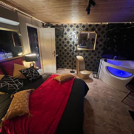 La Parenthese Bed & Breakfast Nievroz Bagian luar foto